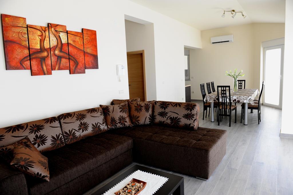 Apartment Lara Vodice Habitación foto