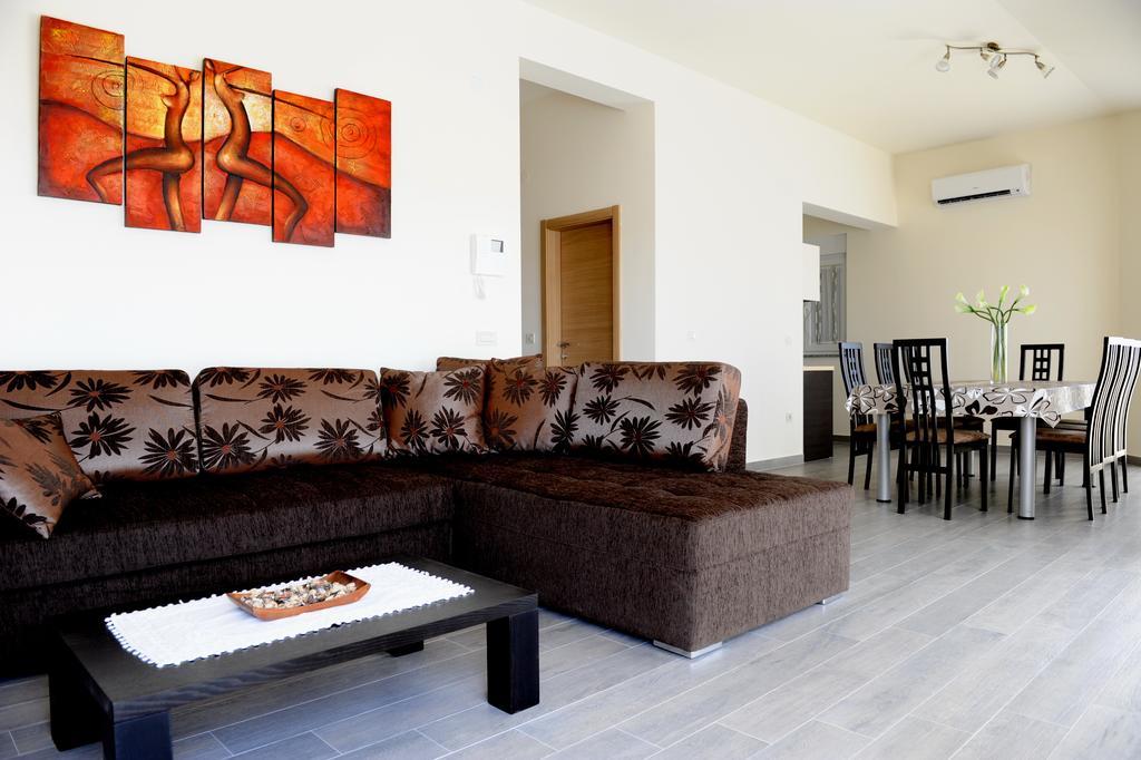 Apartment Lara Vodice Habitación foto